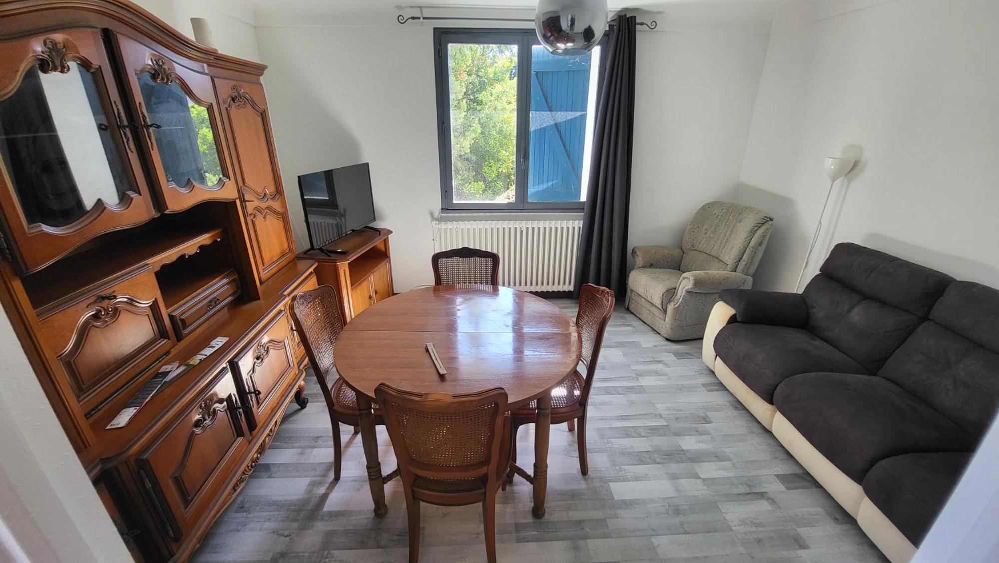 Bel Appartement Vinassan Exterior foto